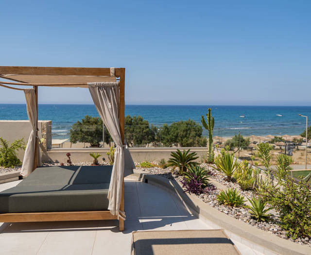 Paralos-Kosta-Alimia-Room-Retreat-Room-DSV-Heated-Hydro-Tub-Gazebo-7.jpg