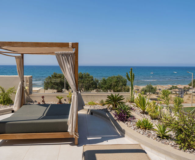 Paralos-Kosta-Alimia-Room-Retreat-Room-DSV-Heated-Hydro-Tub-Gazebo-7.jpg